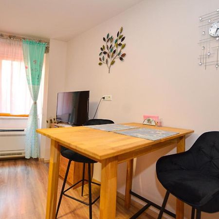 Klaudia Studio Ровинь Экстерьер фото